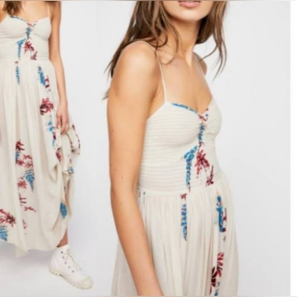 Free People Dresses & Skirts - Free People Intimately Beau Boho Ivory Floral Spaghetti Strap Maxi Dress Size L